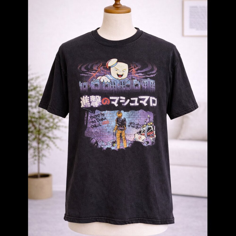 Ghostbusters x Attack on Titan Graphic T Shirt Large Black‎ Cotton Pre-Owned